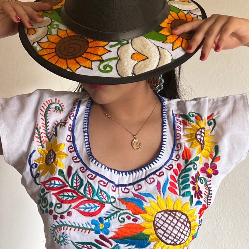 Beautiful embroidered hots.